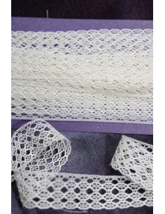 PUNTILLA DE ENCAJE CRUDO 2CM 2