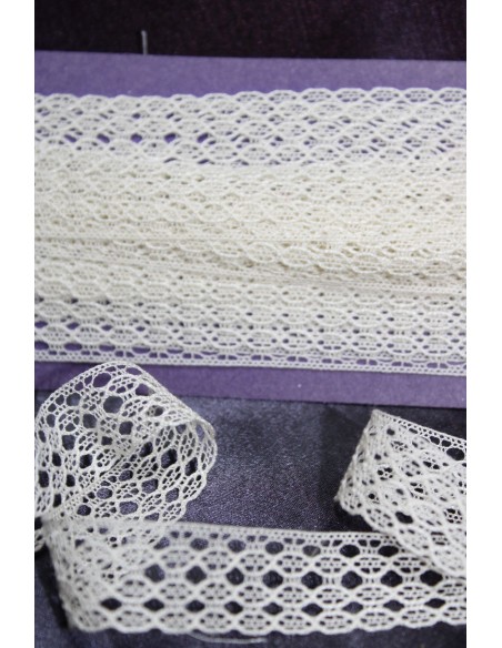 PUNTILLA DE ENCAJE CRUDO 2CM